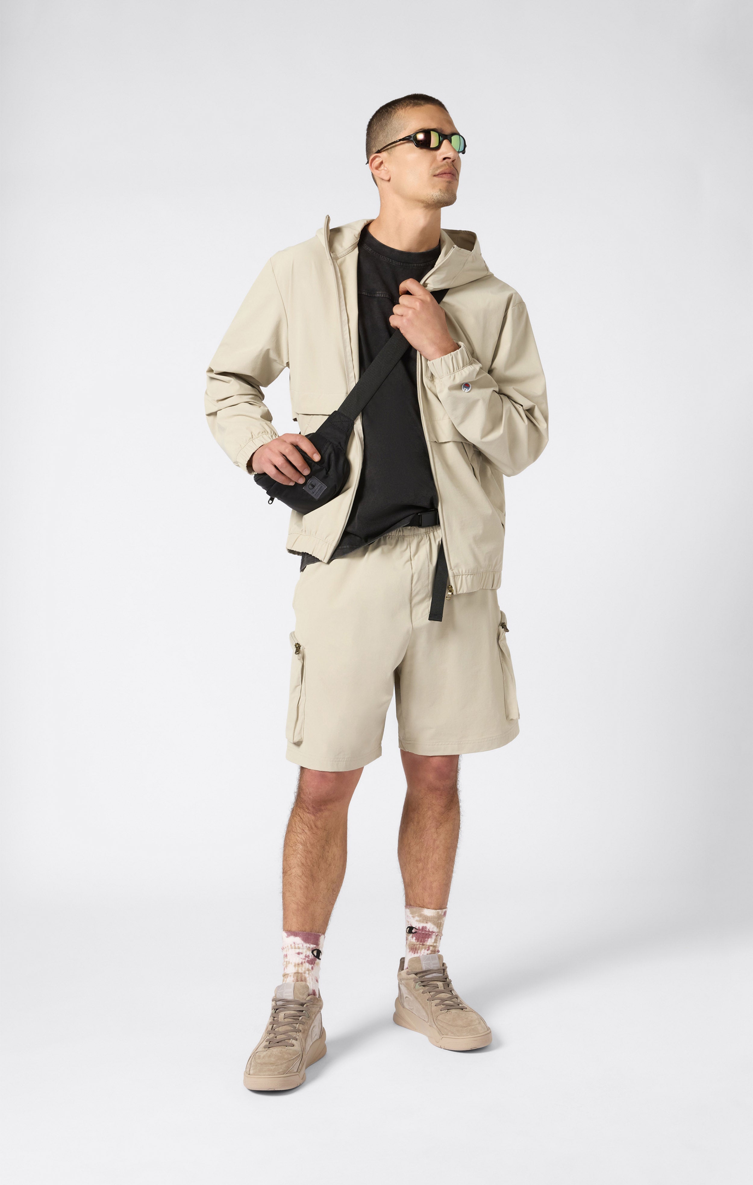 Men's Loose Fit Woven Cargo Shorts