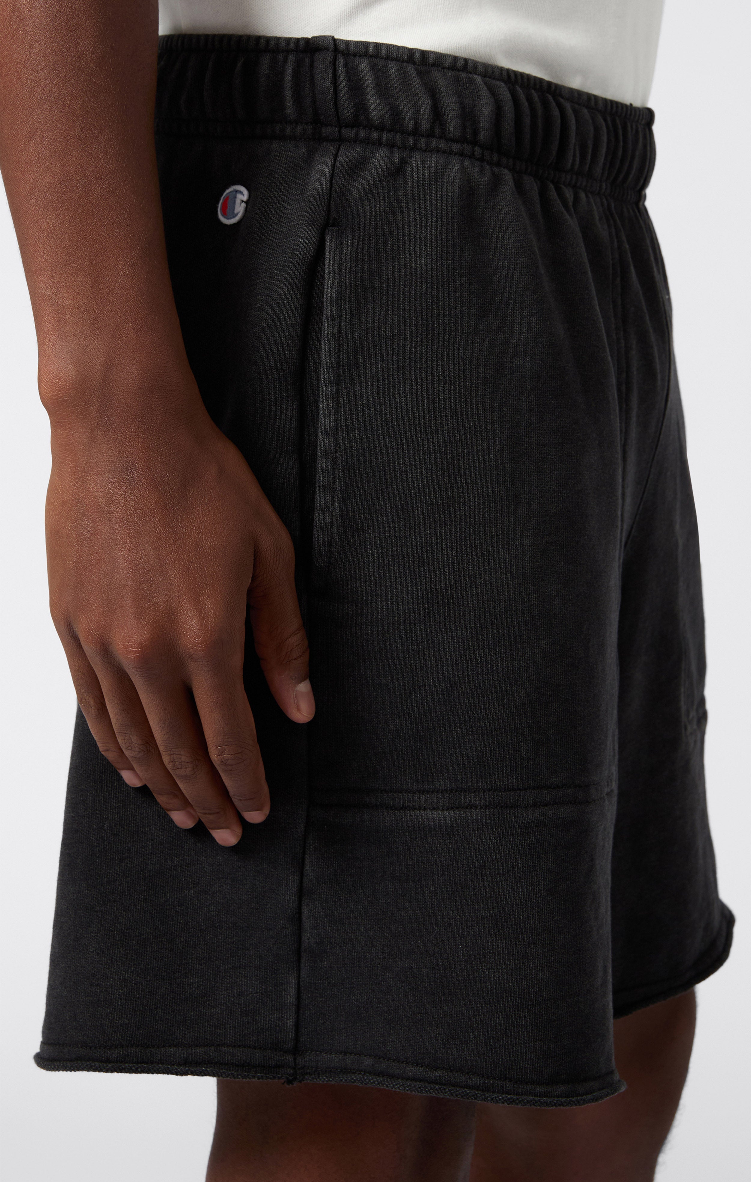 Men's Side Seam Shorts with Hidden Pockets