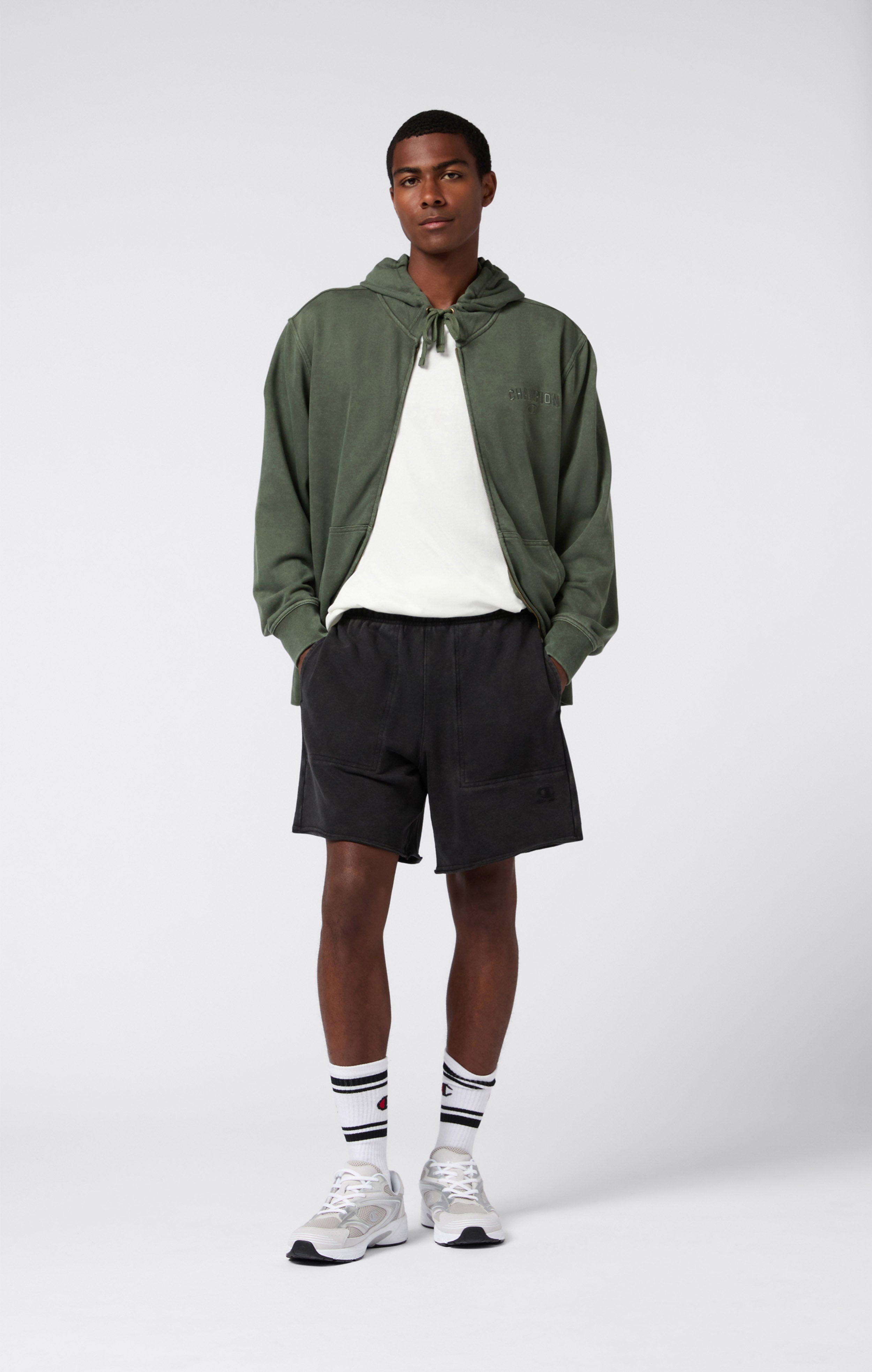 Men's Side Seam Shorts with Hidden Pockets