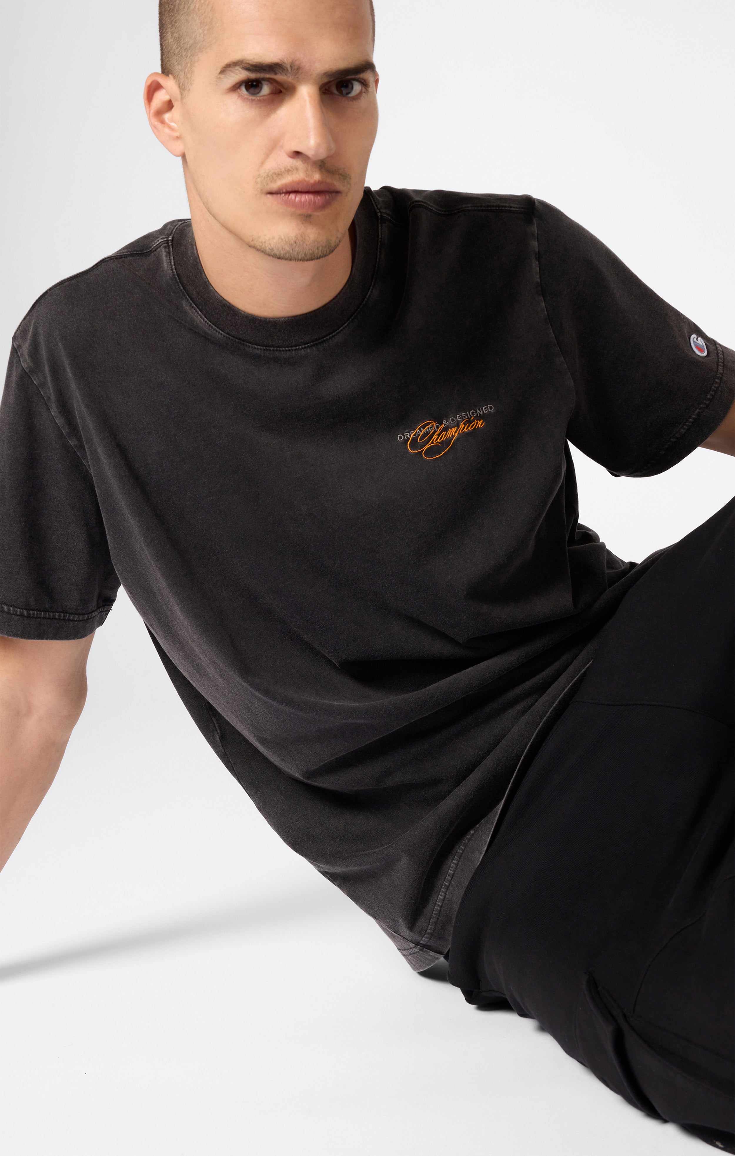 Herren Rundhalsshirt Mit Verwaschenem Look Icons