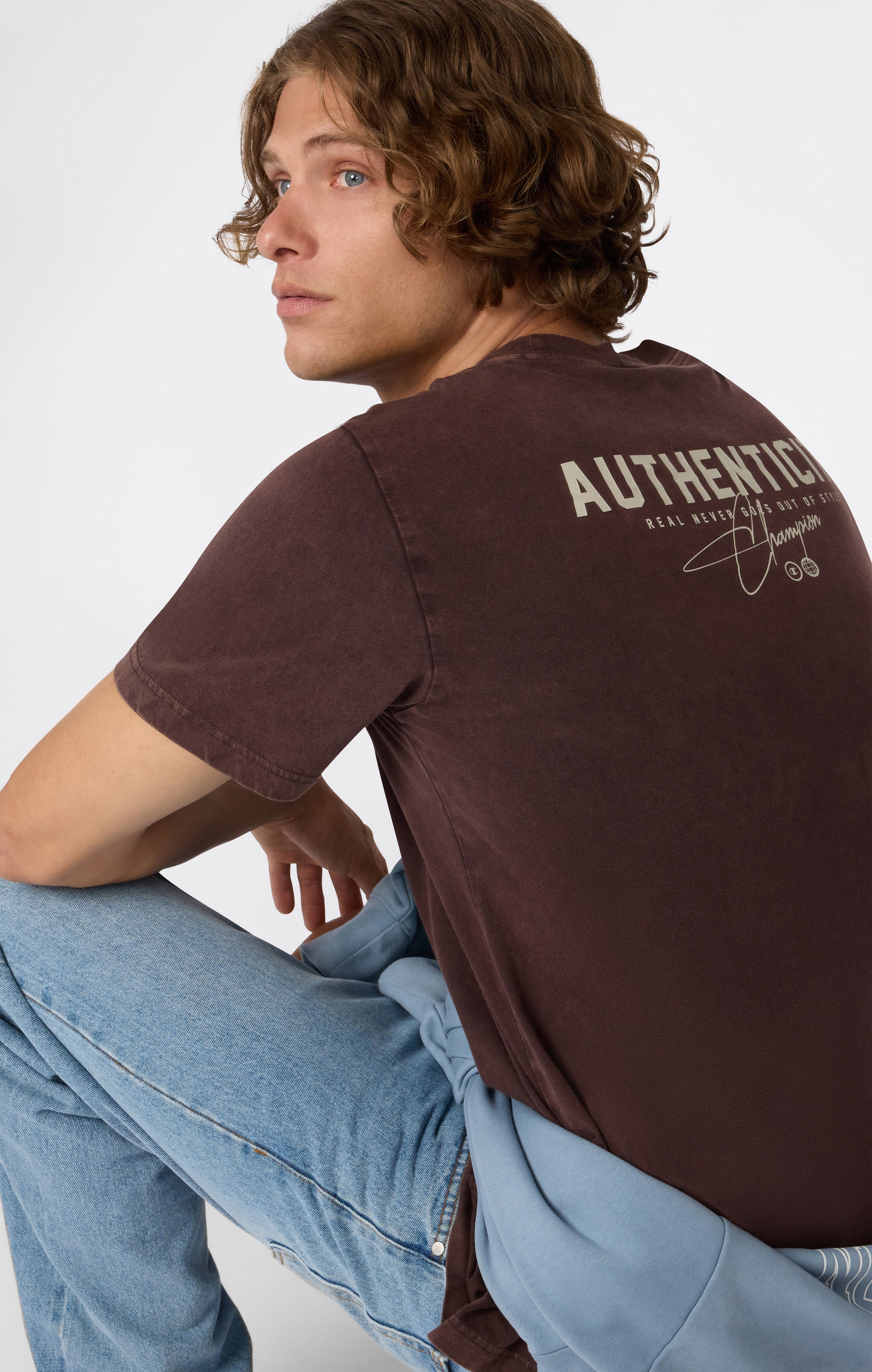 Herren Rundhalsshirt Mit Verwaschenem Look Icons