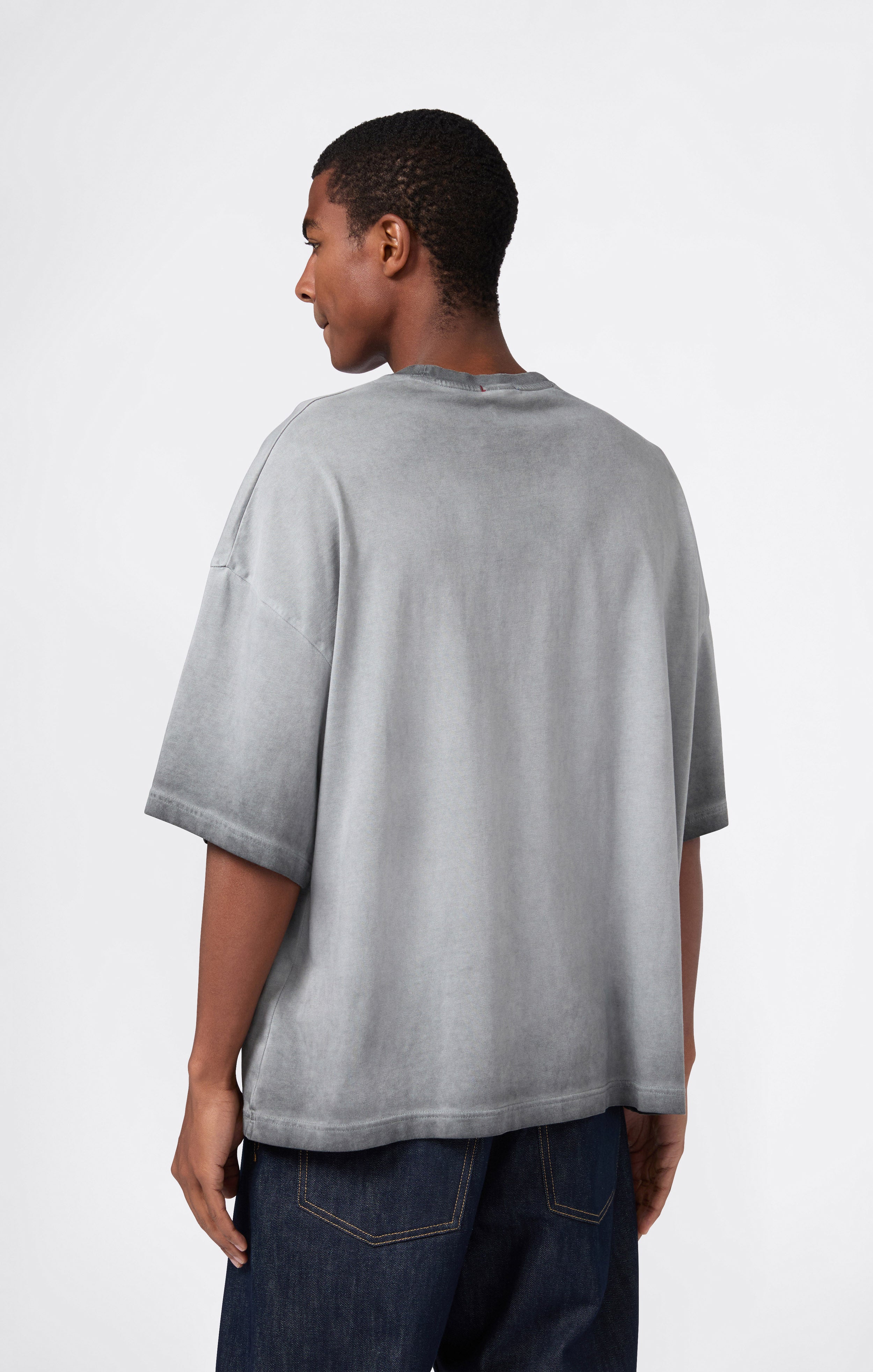 Camiseta Hombre Corte Loose Fit Time Capsule