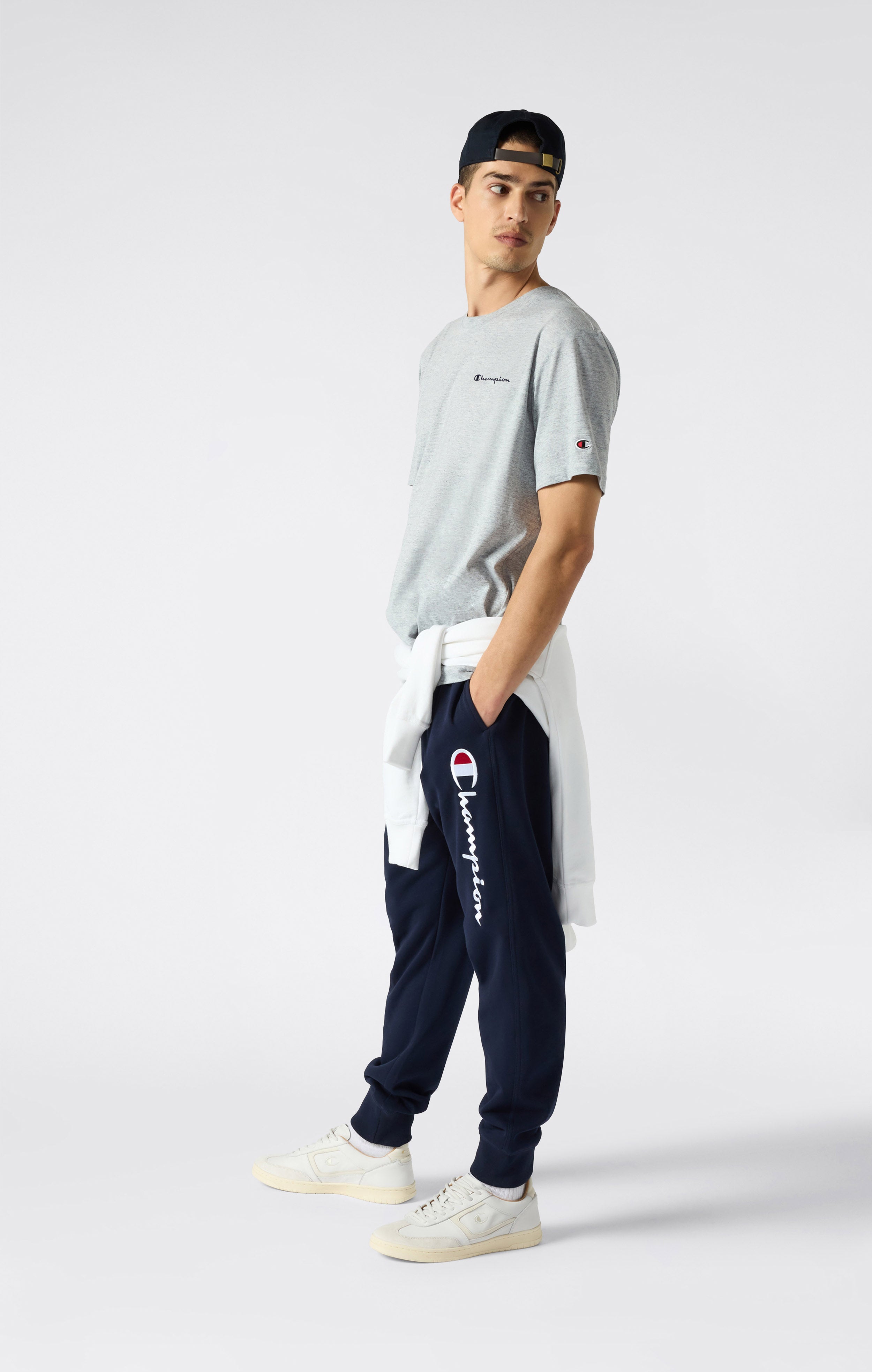 Herren T-Shirt Mit Kleinem Gesticktem Logo Icons