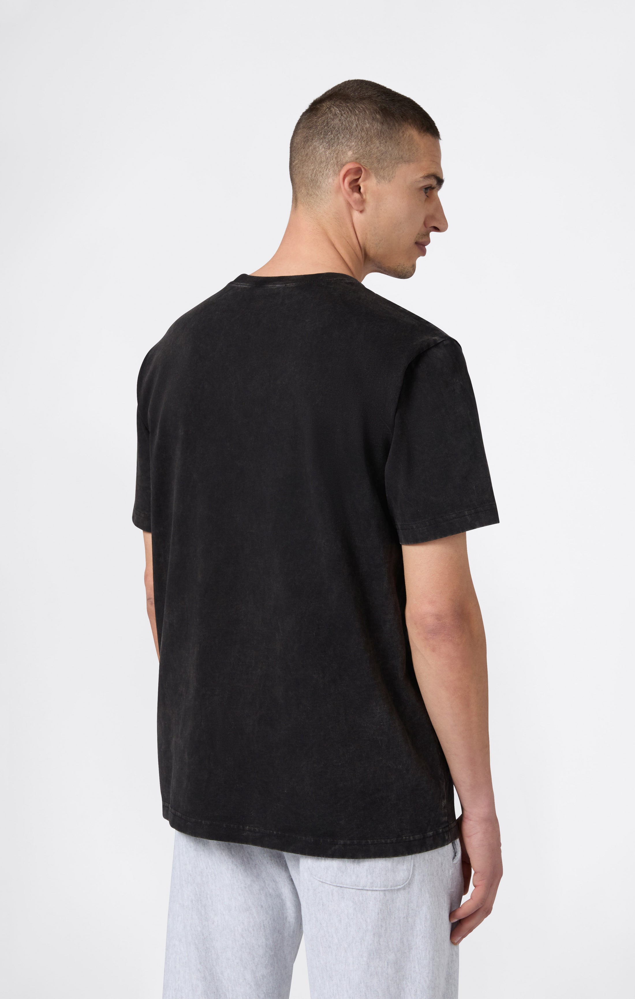 REVERSE WEAVE Men’s Graphic T-Shirt