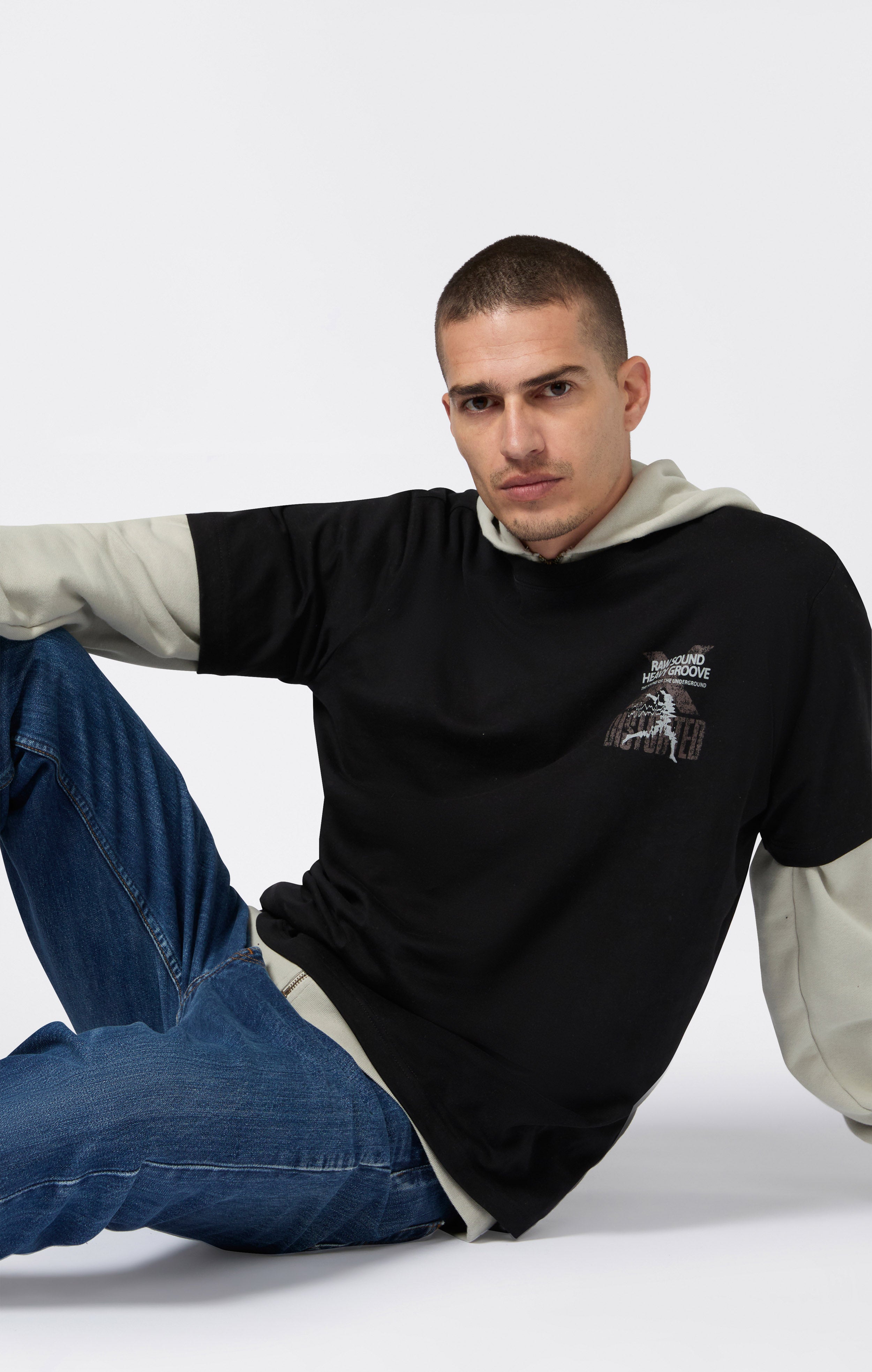 Tシャツ・カットソー CHAMPION REVERSE WEAVE Men T Shirts 25P220761 NBK BLACK Champion Reverse Weave Logo (Black Heather) Raglan Short