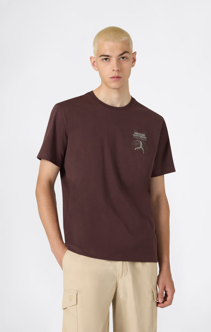 REVERSE WEAVE Men’s Graphic T-Shirt