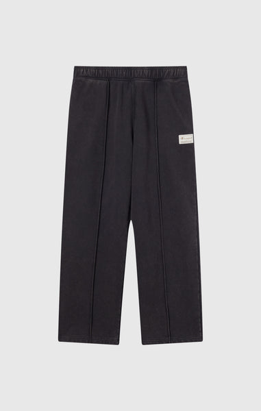 Men’s Pants with Stitched Pleat and Washed Effect