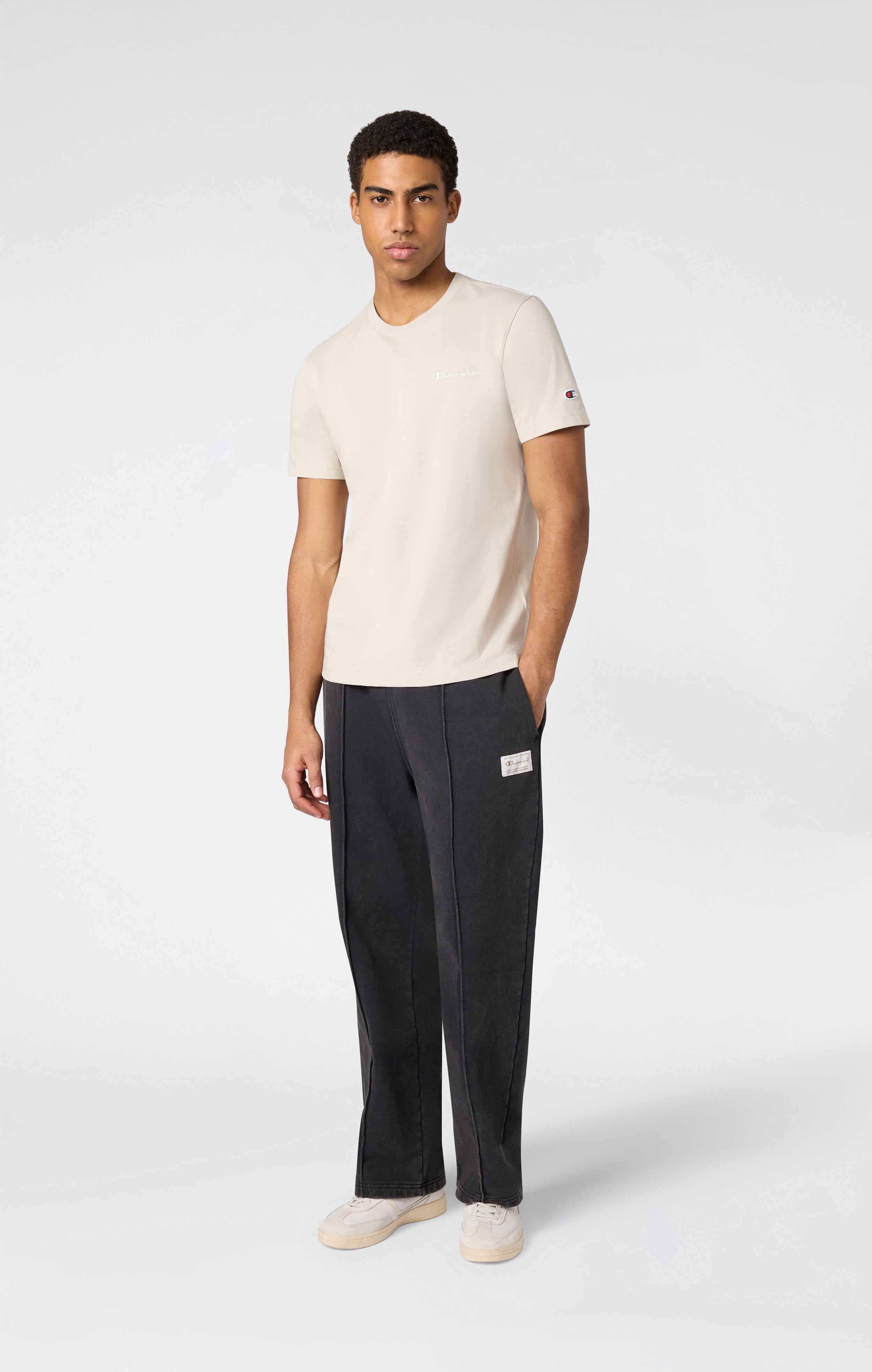 Men’s Pants with Stitched Pleat and Washed Effect