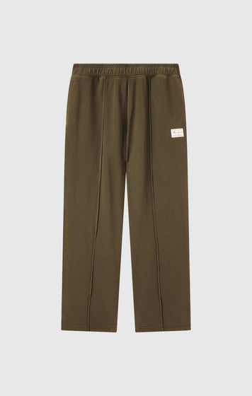 Men’s Pants with Stitched Pleat and Washed Effect