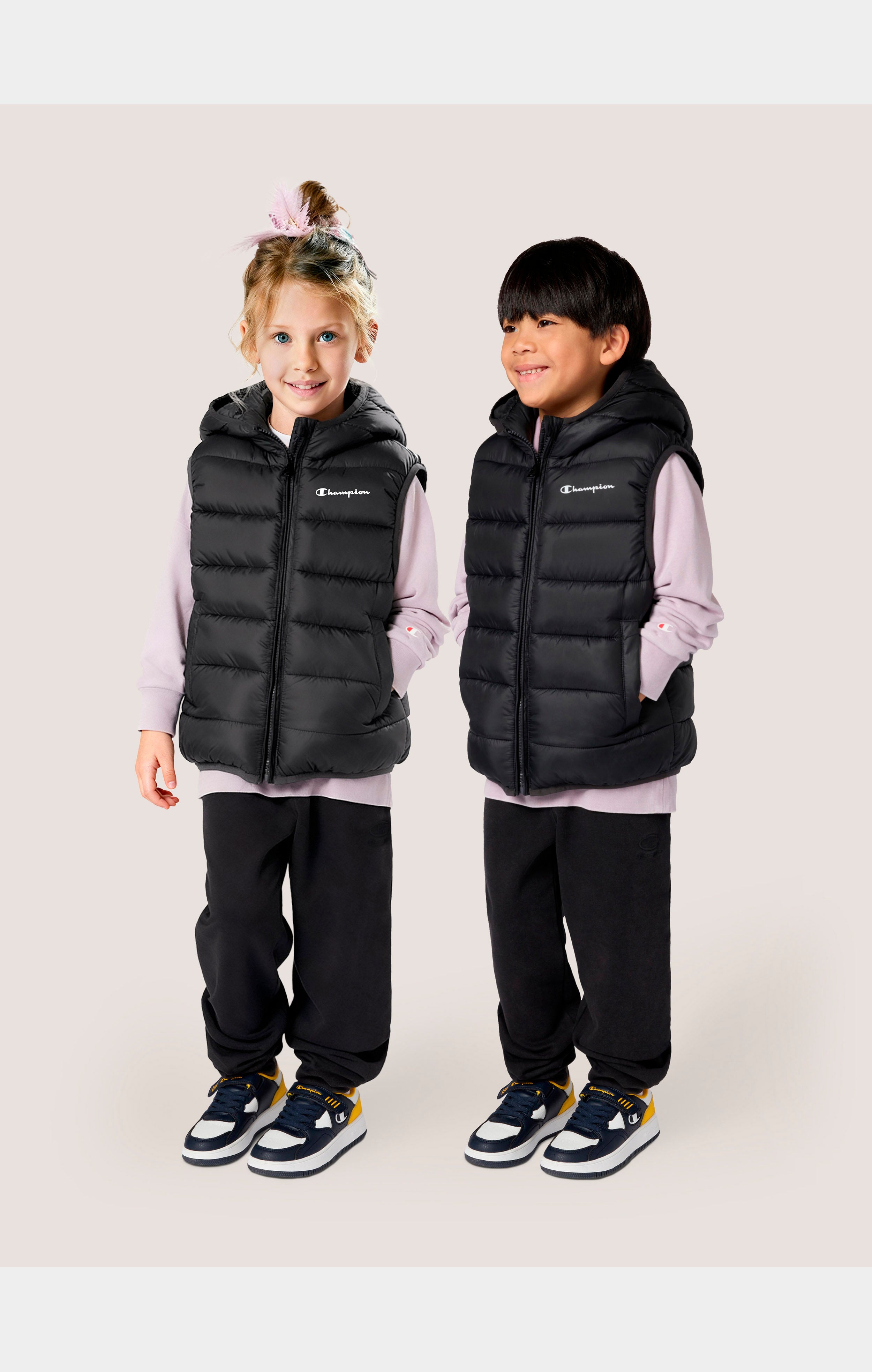 Gilet imbottito con cappuccio e zip intera da bambini
