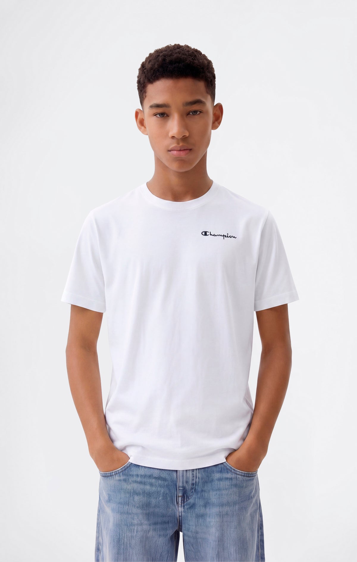 Boys’ Crewneck Small Script Logo T-Shirt Icons