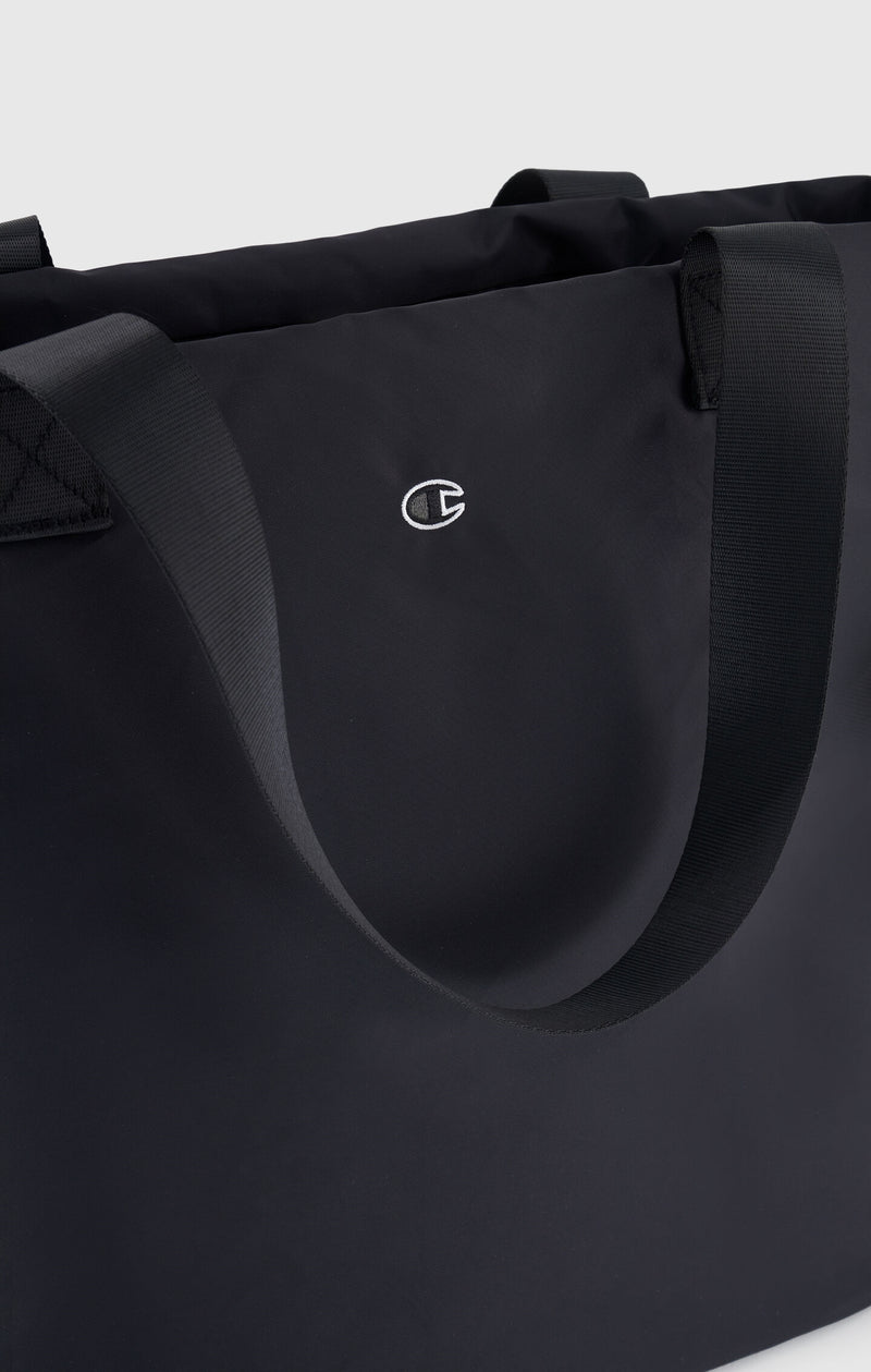 Sac bandoulière en satin taille moyenne