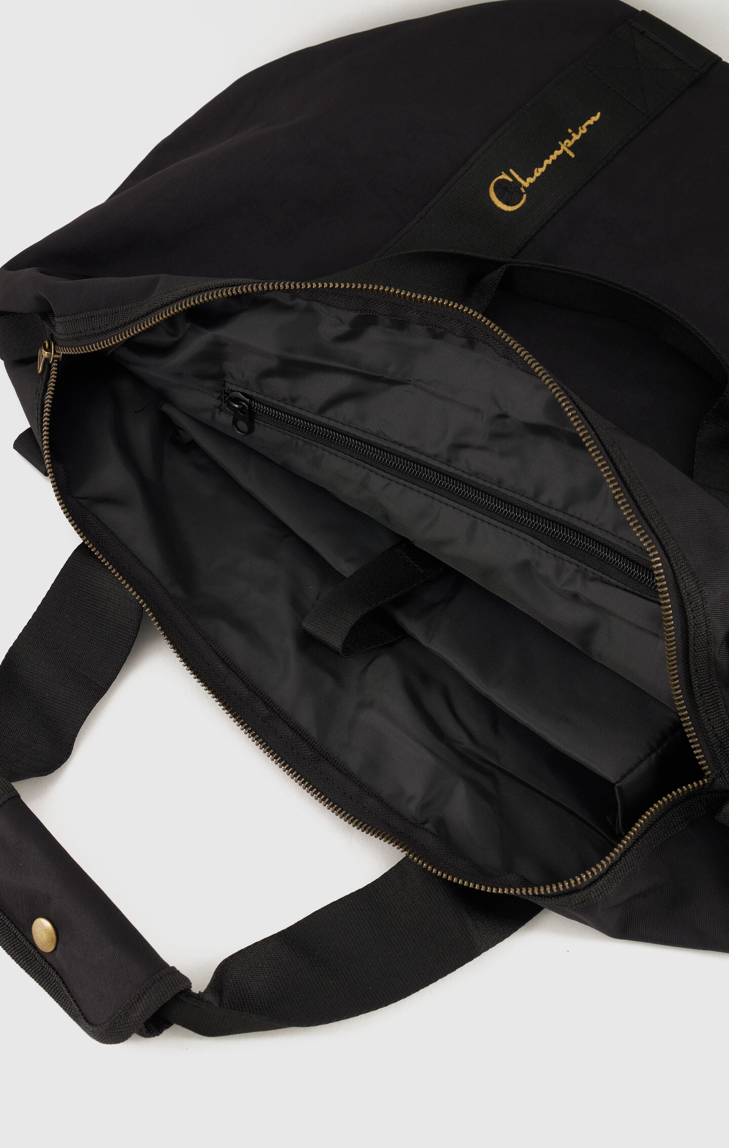 Archive Bold AB LONG DUFFLE COAT GANT Tonal Archive Shield Duffle Bag - Marine | Standout