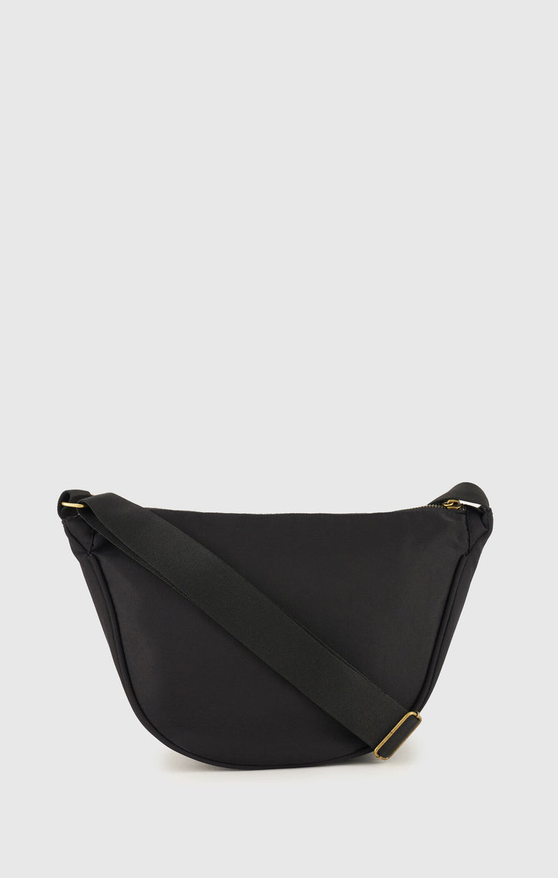 Borsa a mezzaluna