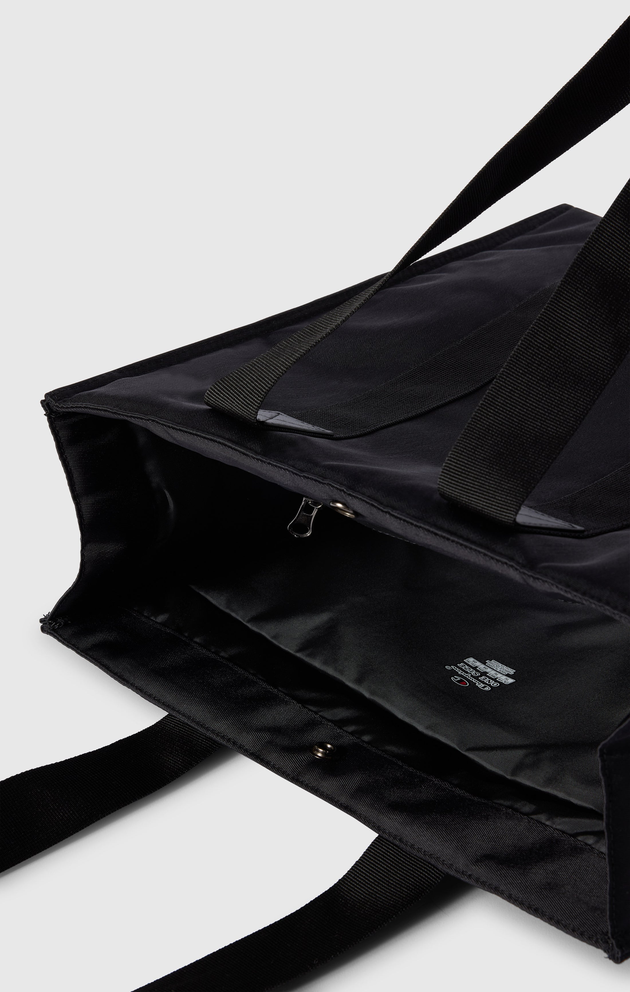 Water-Repellent Shopping Bag