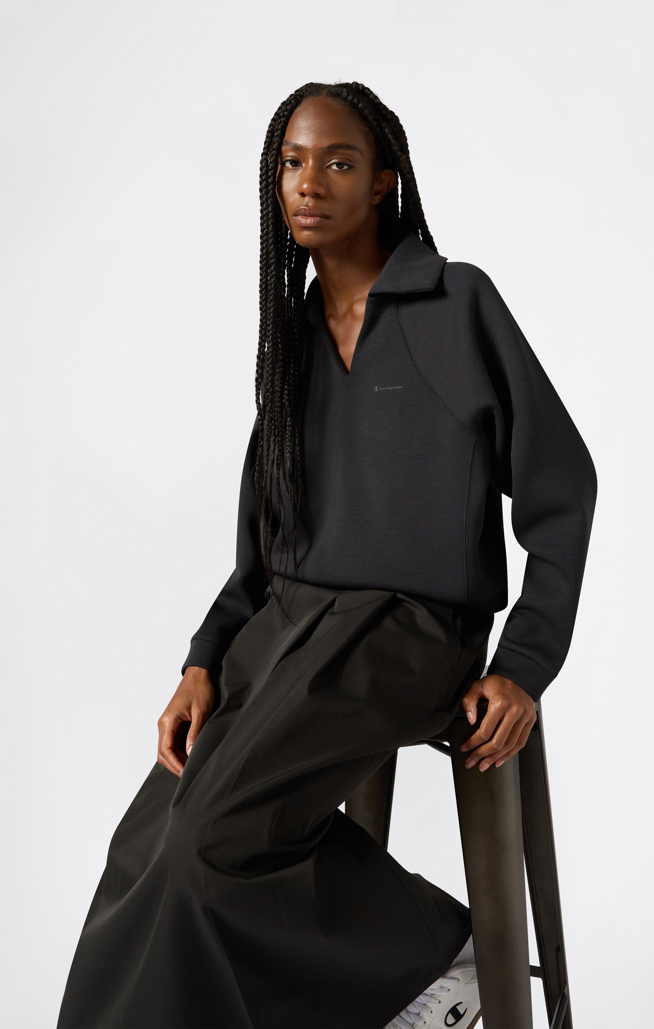 Women’s Skipper Sweatshirt Black Edition