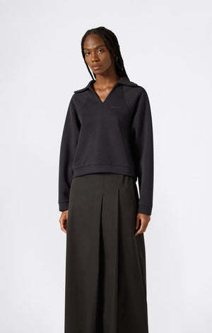 Women’s Skipper Sweatshirt Black Edition