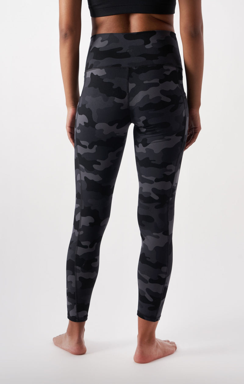 Legging Femme 7/8 Taille Haute avec Poches en Tissu Respirant  Athletic Fit