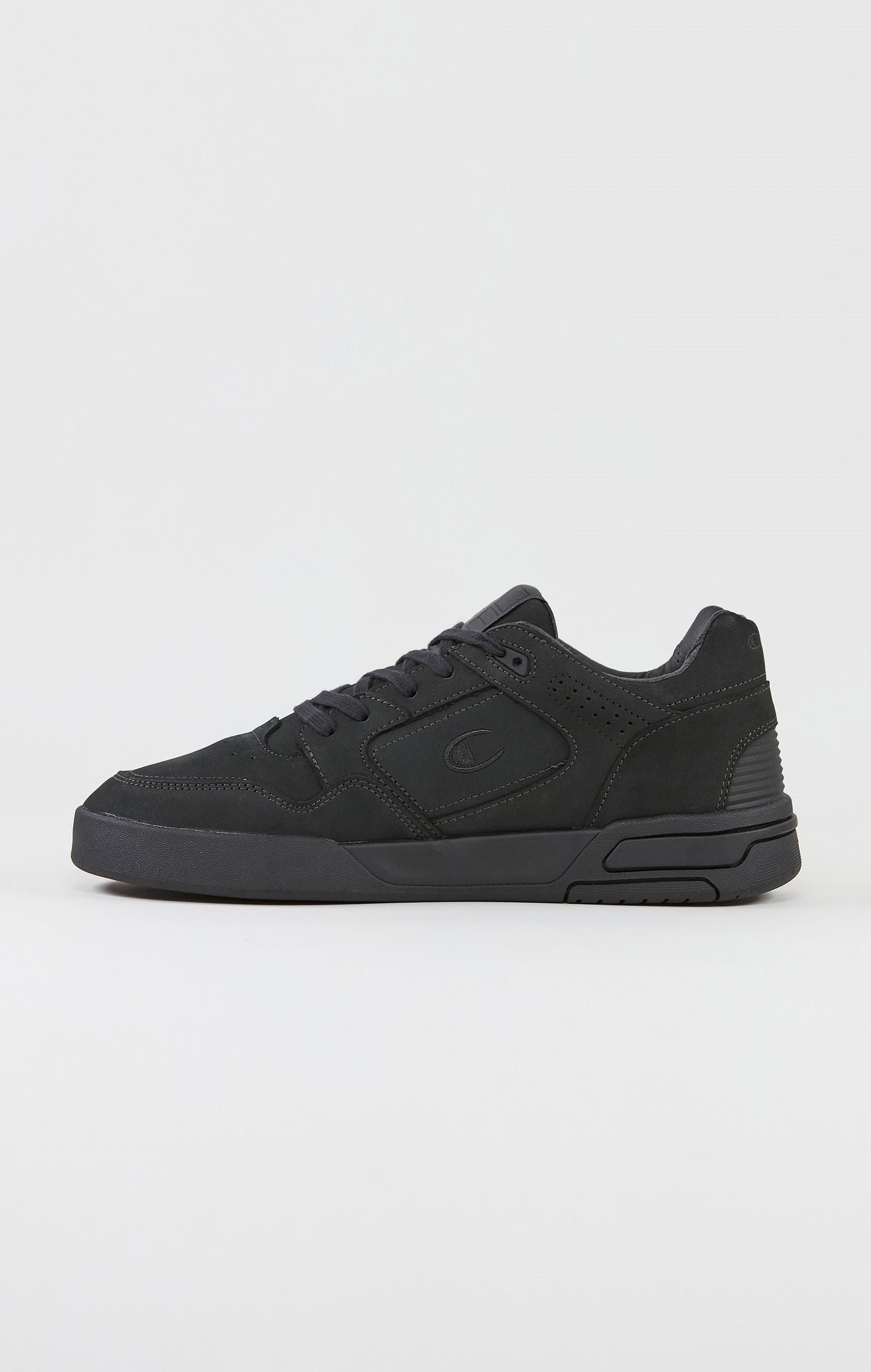 ZN80 Nubuck Low Trainers