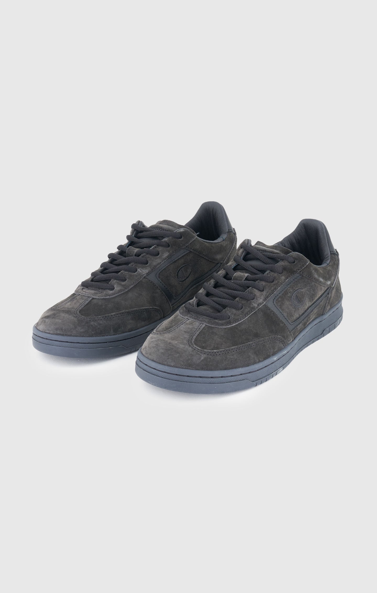 Sneakers basses en daim CL78