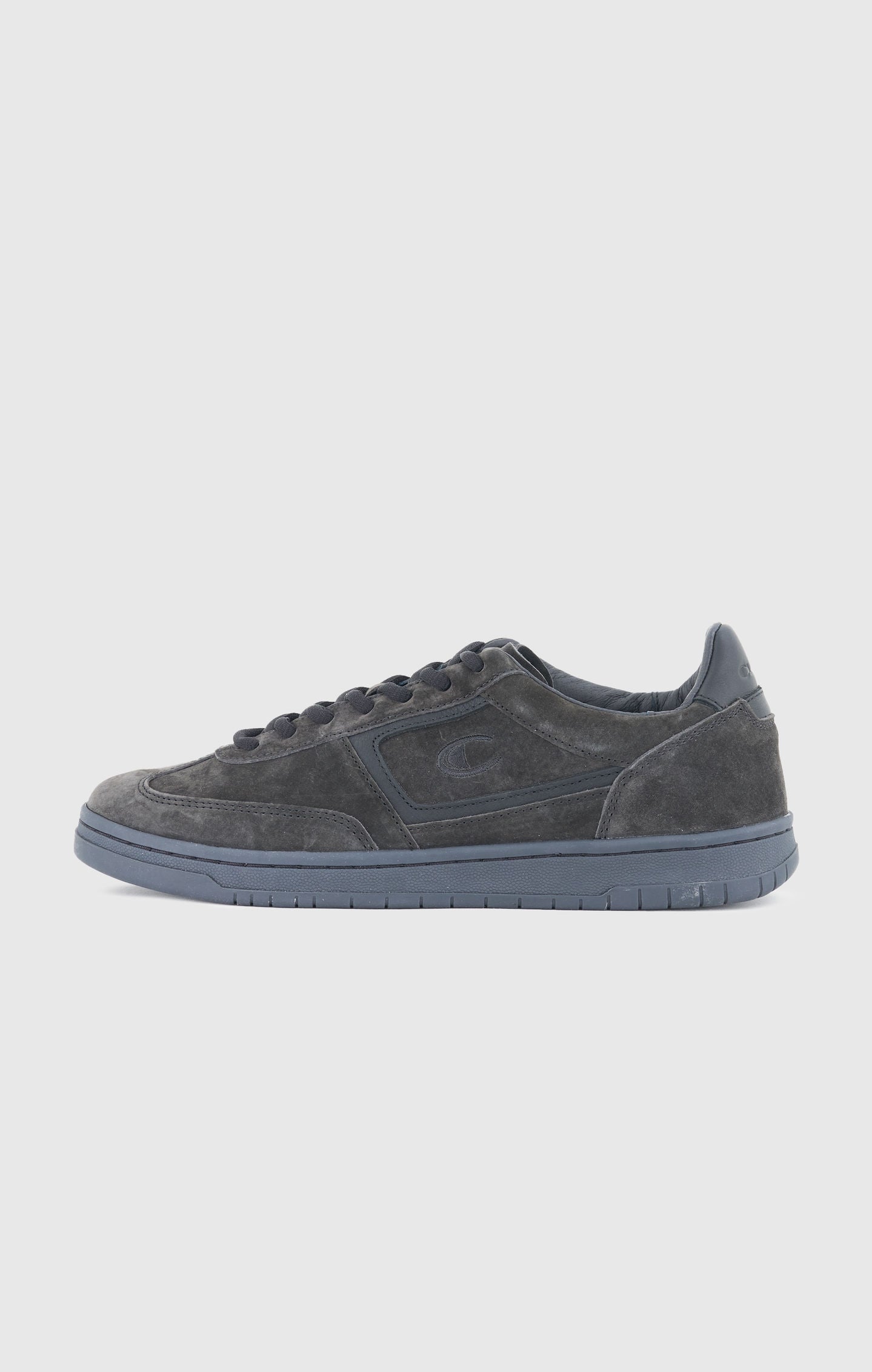 Sneakers basses en daim CL78