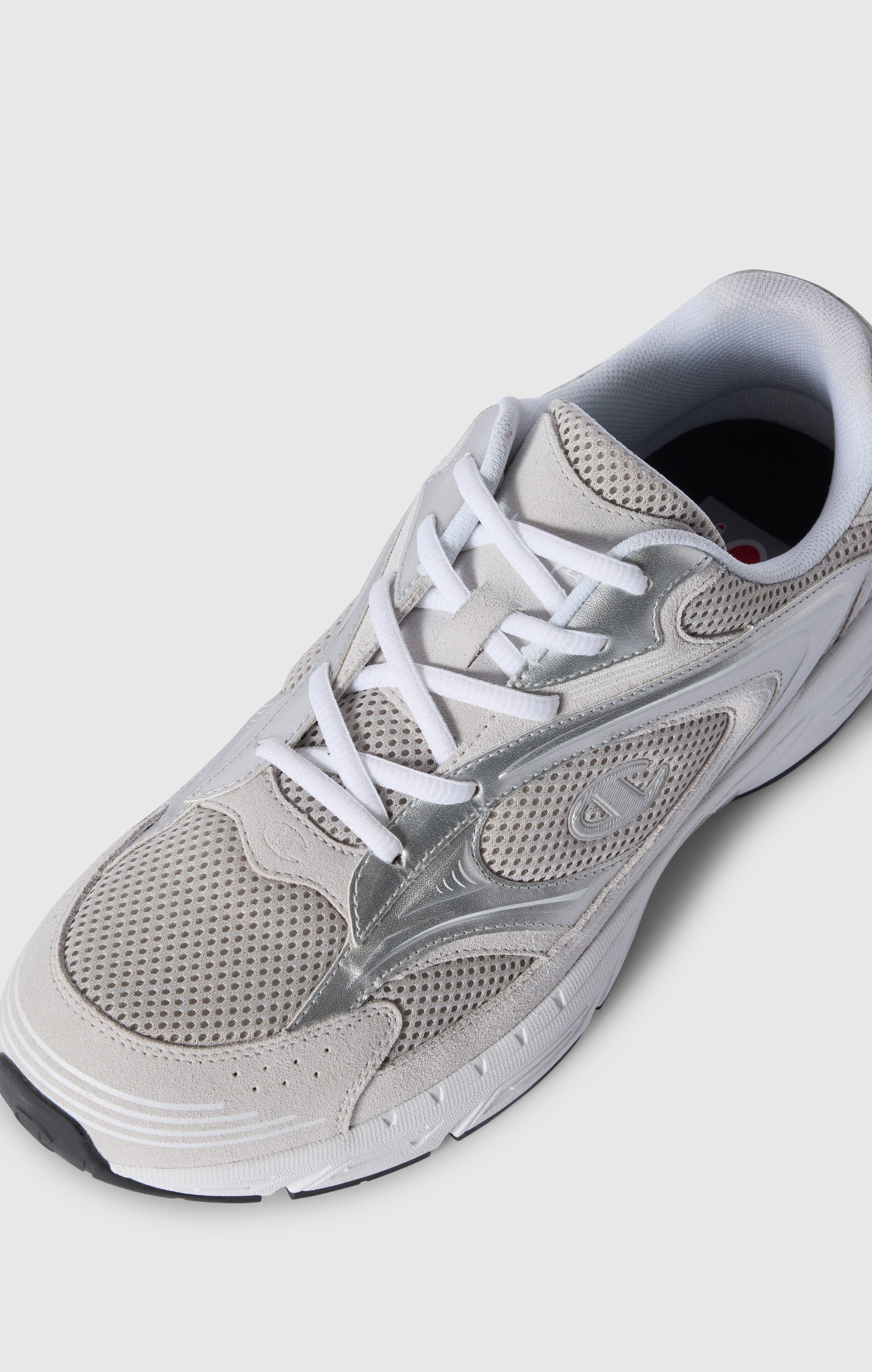 RN00 METALLIC Low Sneakers