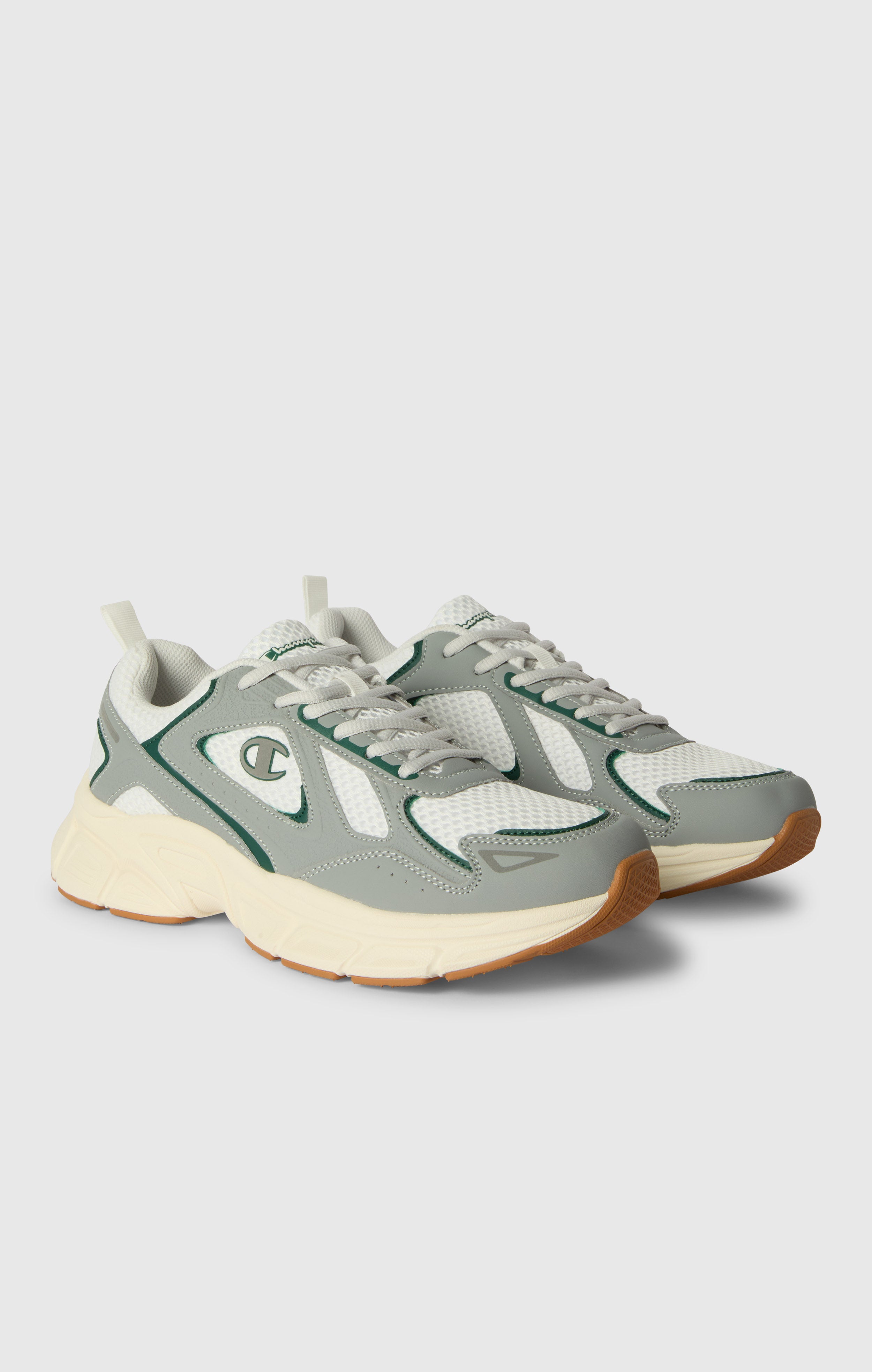 RT25 Mesh Trainers Low