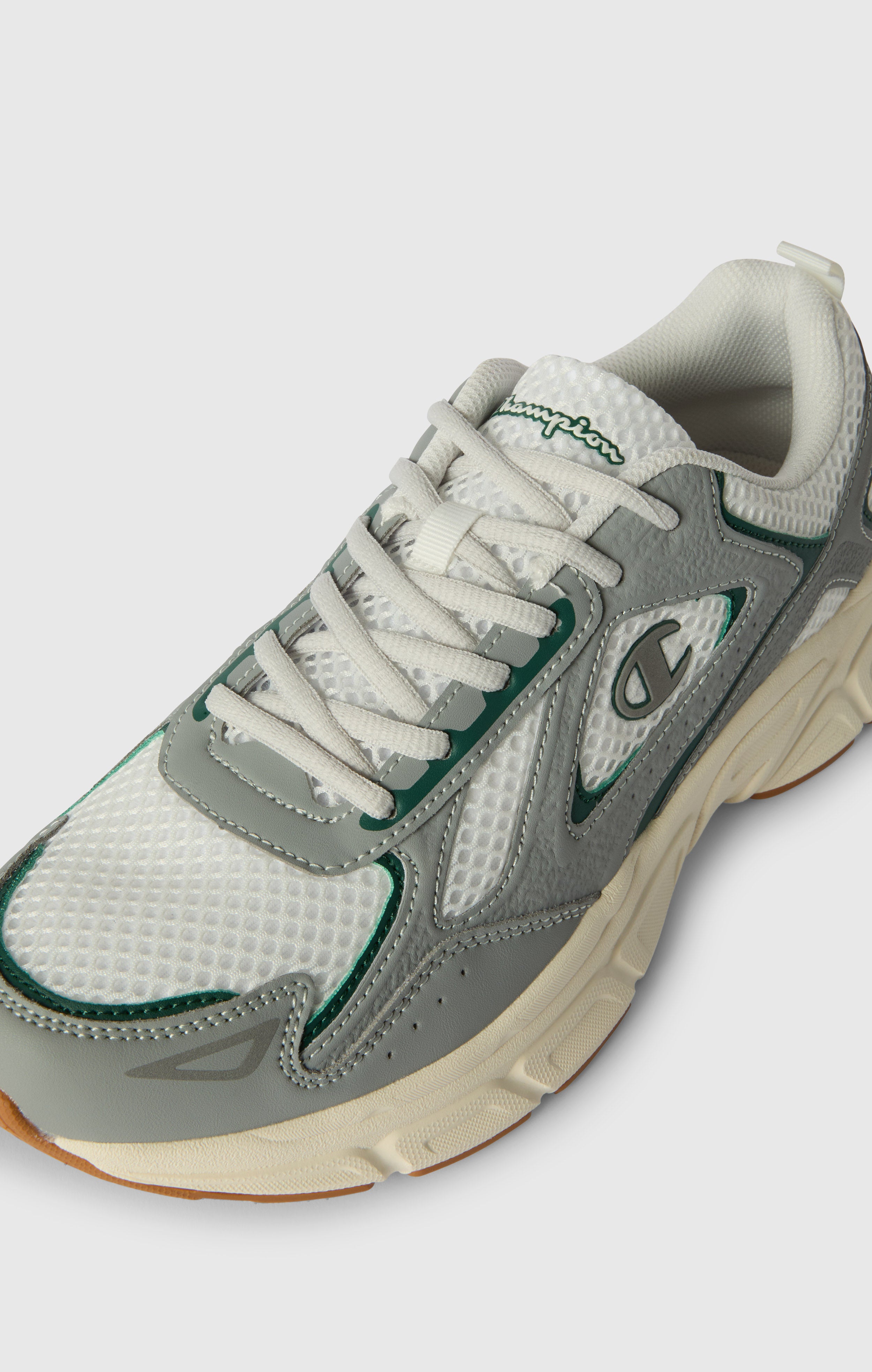 RT25 Mesh Trainers Low