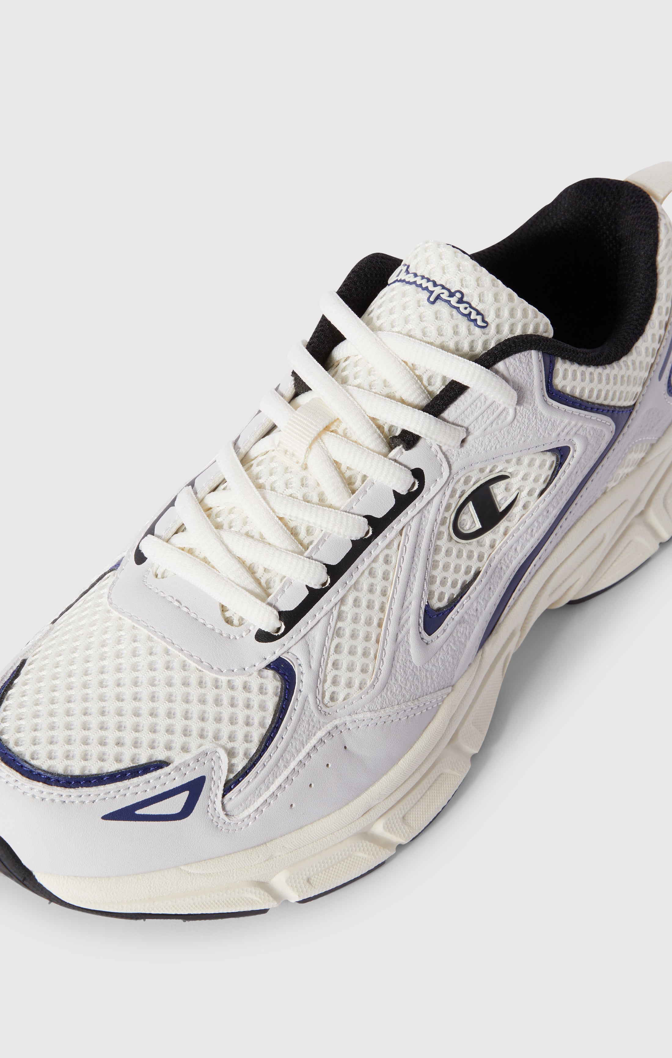 RT25 Mesh Low Sneakers
