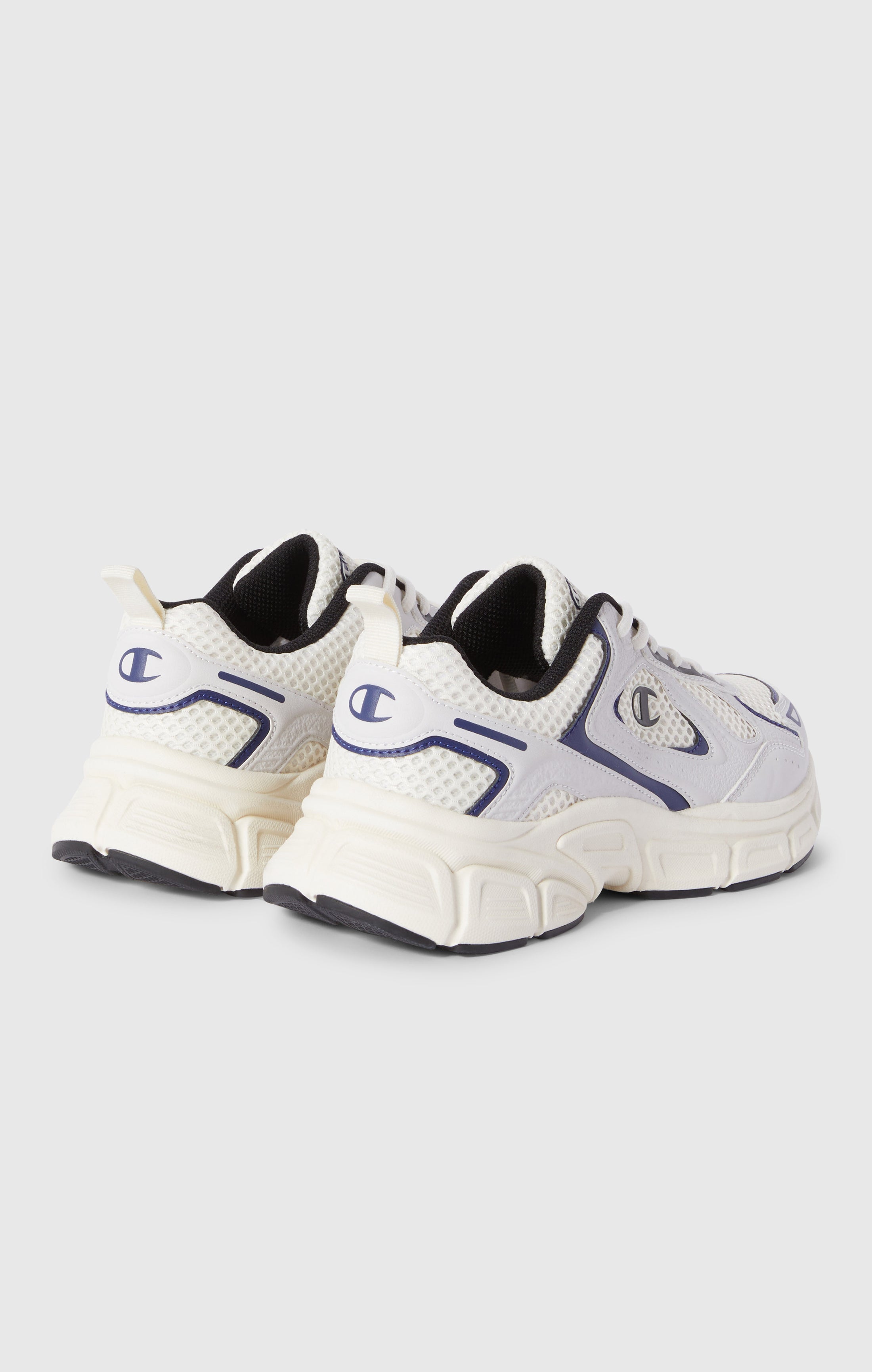 RT25 Mesh Low Sneakers