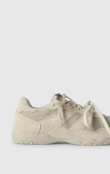 Unisex Low Pro 00s Court Trainers