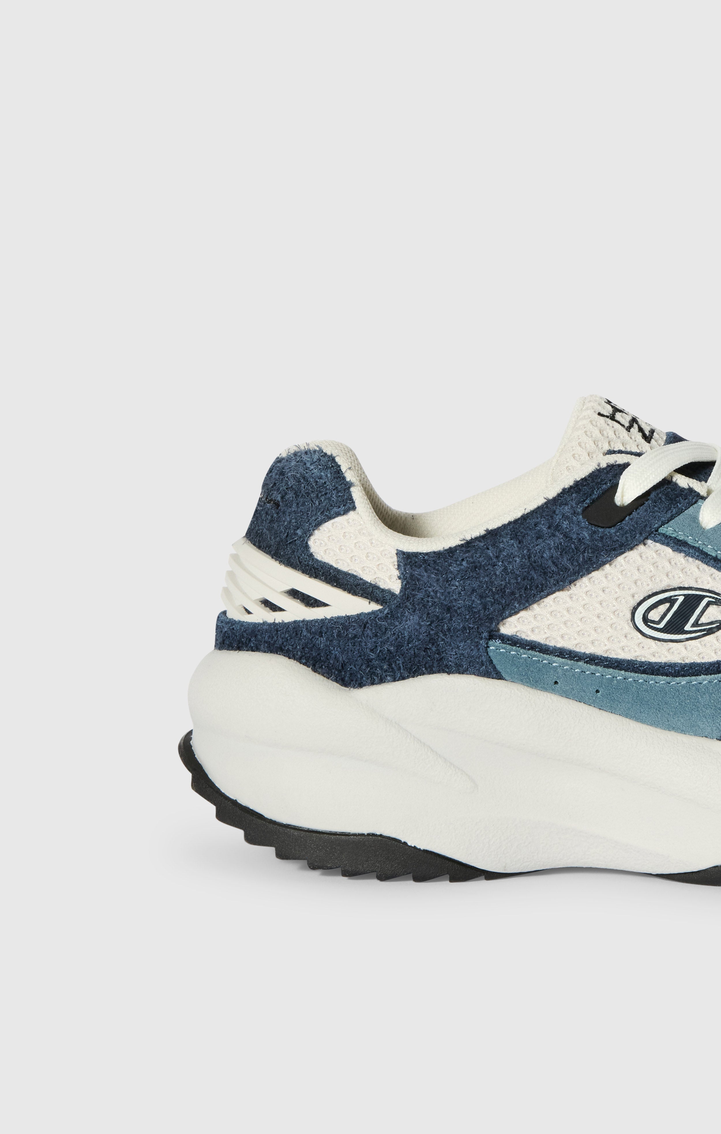 Baskets HYPERZONE SUEDE Low