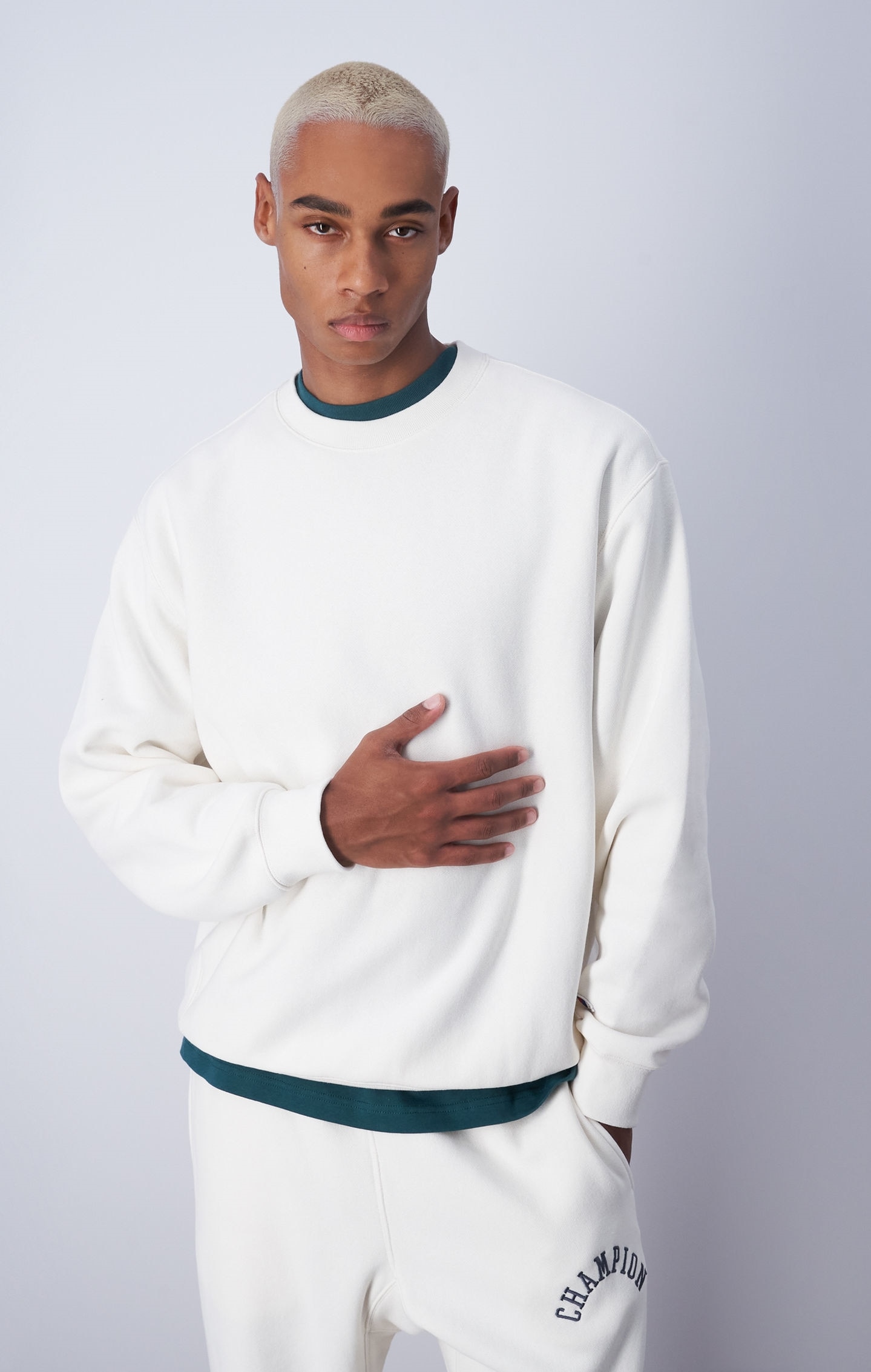 Champion Blanc Sweatshirt Reverse Weave minimaliste