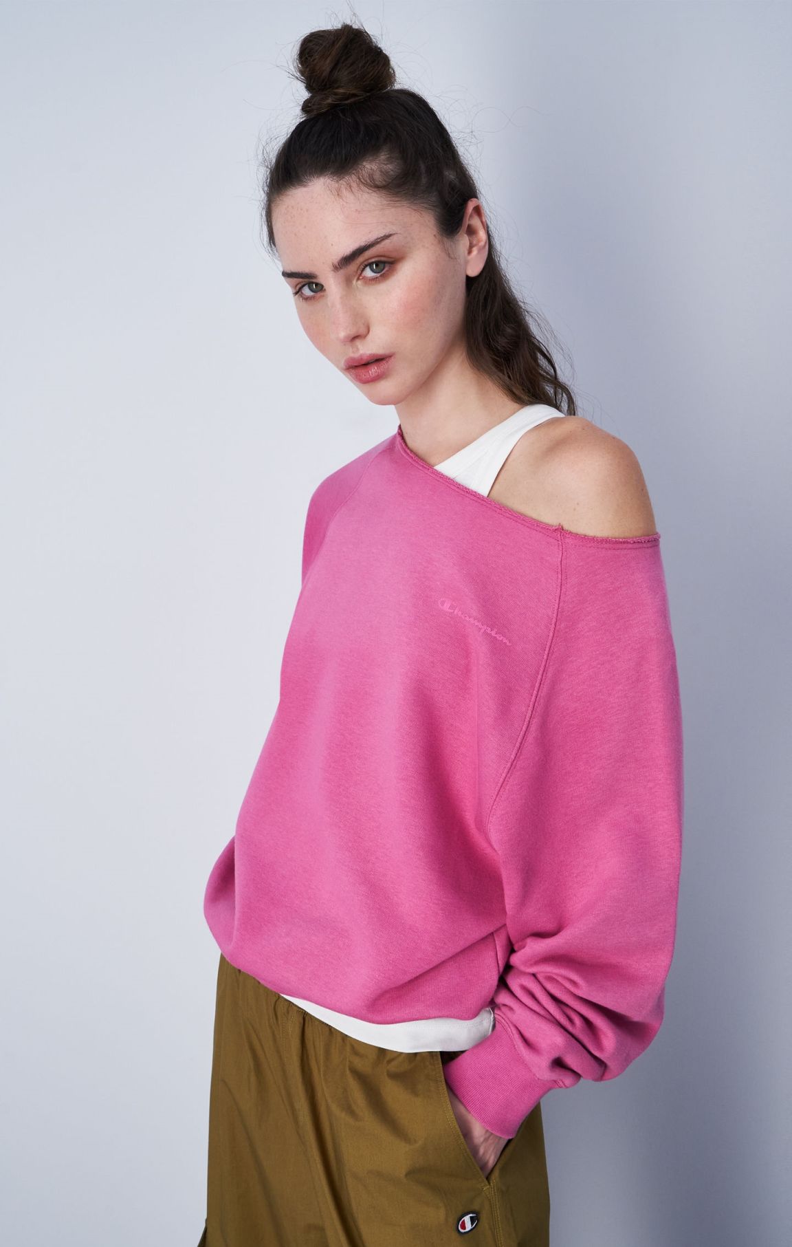 Lässiges minimalistisches Sweatshirt
