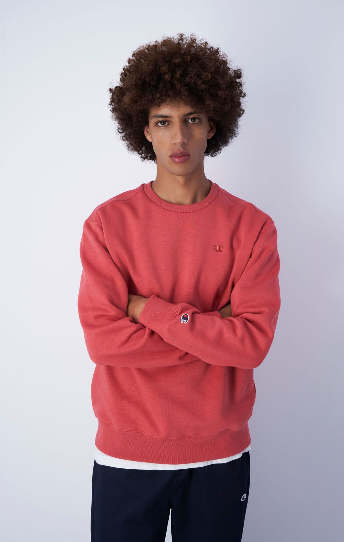 Rot Fleece-Sweatshirt mit Ton-in-Ton-Stickerei