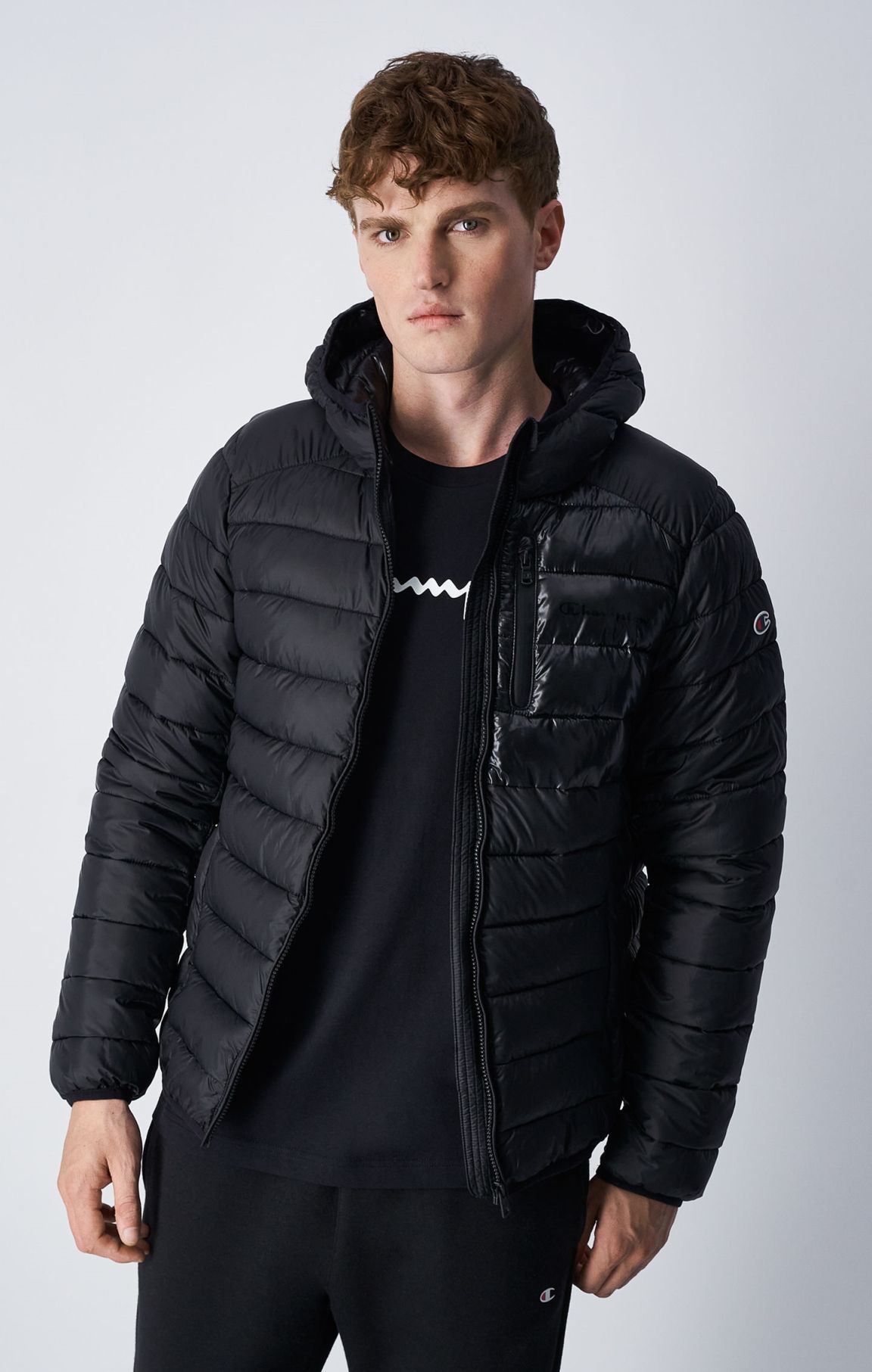Schwarz Wattierte Jacke aus leichtem Nylon
