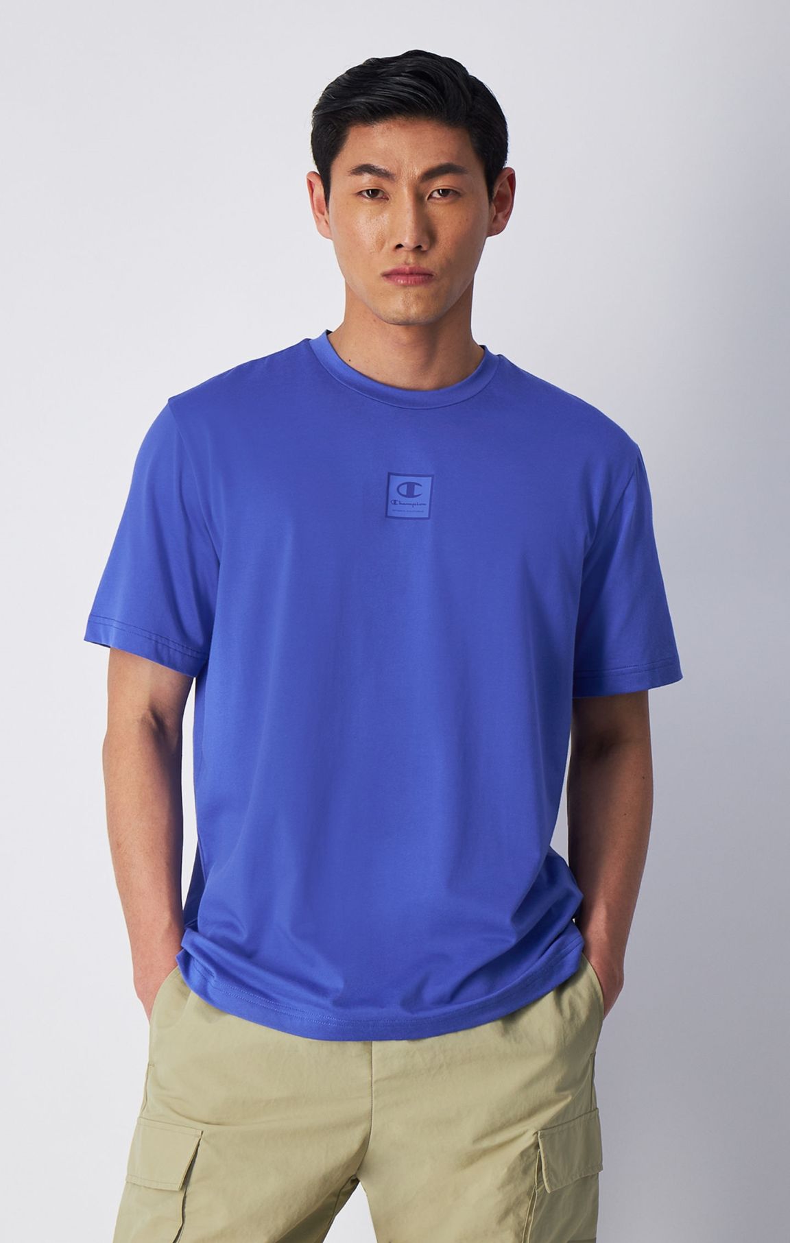 Komfort-T-Shirt mit tonalem Etikett