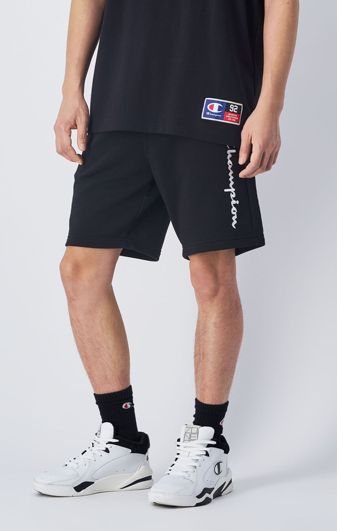 Shorts de felpa con logotipo en la pernera