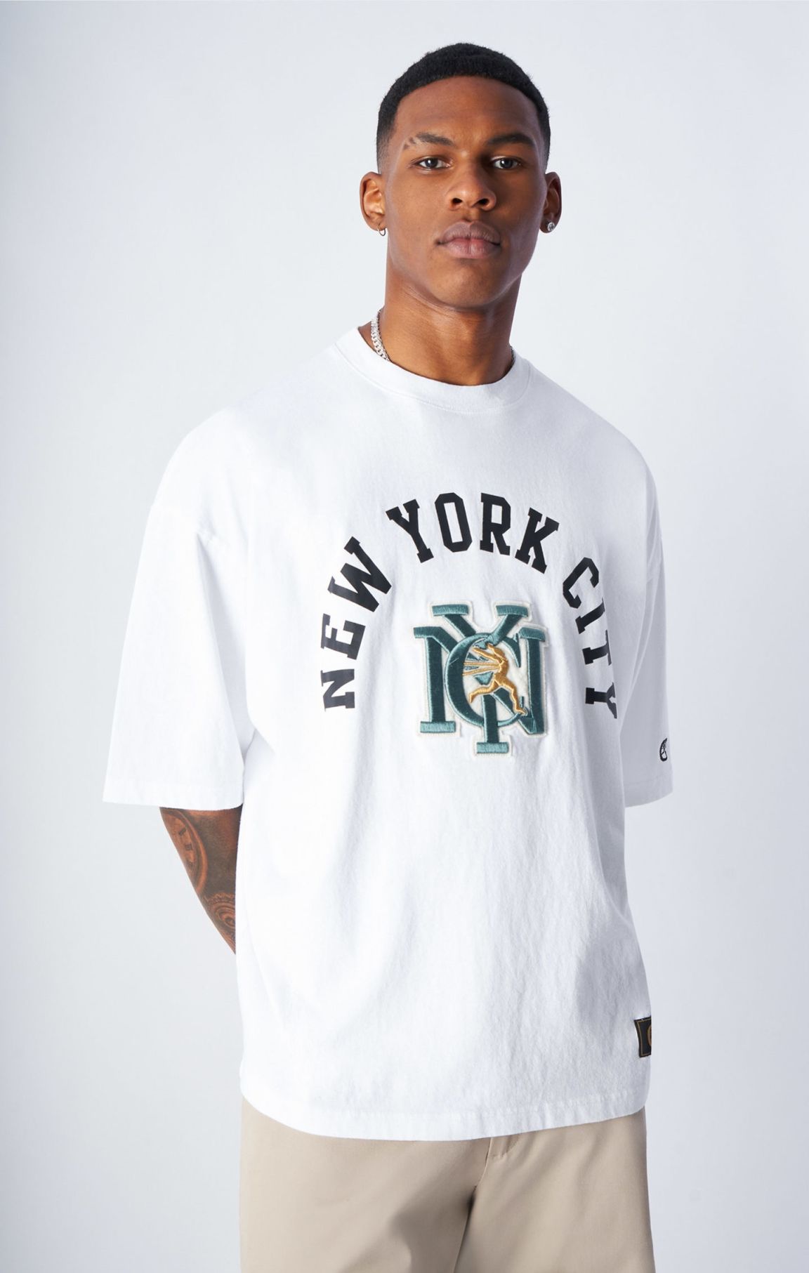 Reverse Weave T-Shirt mit NYC-Print