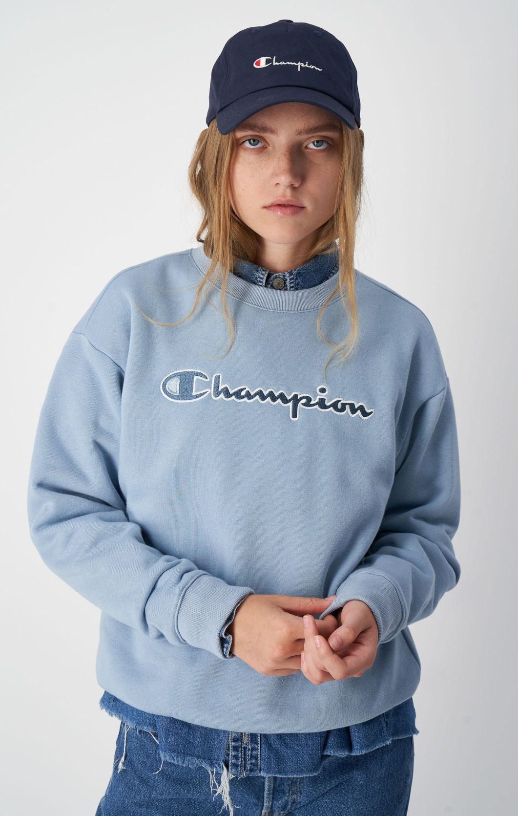 Tonal Embroidery Fleece Sweatshirt | Champion UK